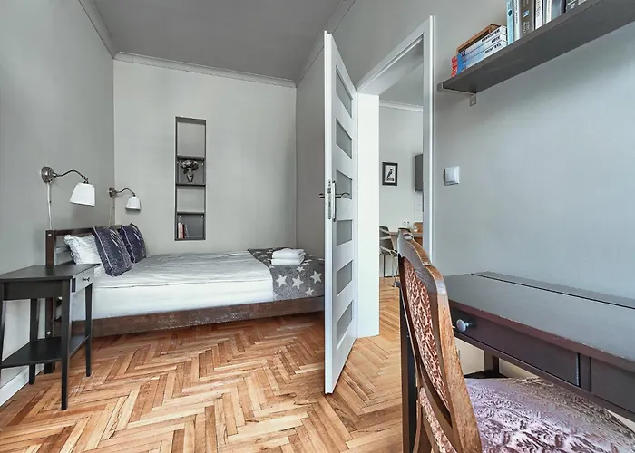 Margi Joy Cozy In The Centre * Estetino